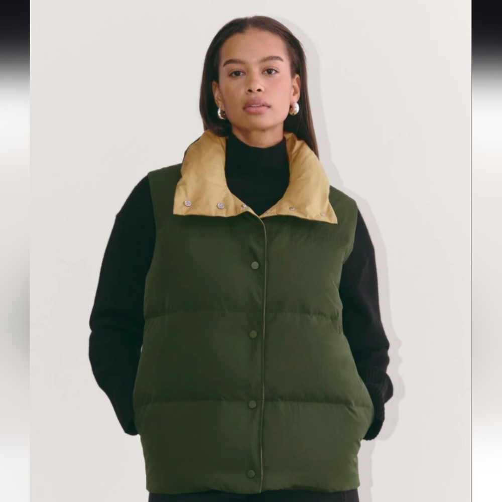 SOLD - Women's Green Puffer Vest with Tan Collar
